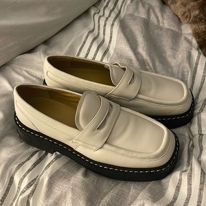Brand new Tony Bianco loafers